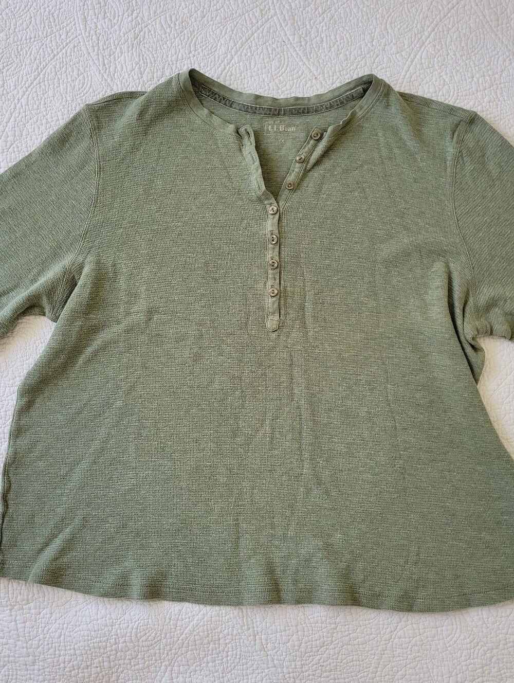 L.L.Bean size 1X Women's Waffle-Knit Henley, Sage Green, long sleeve